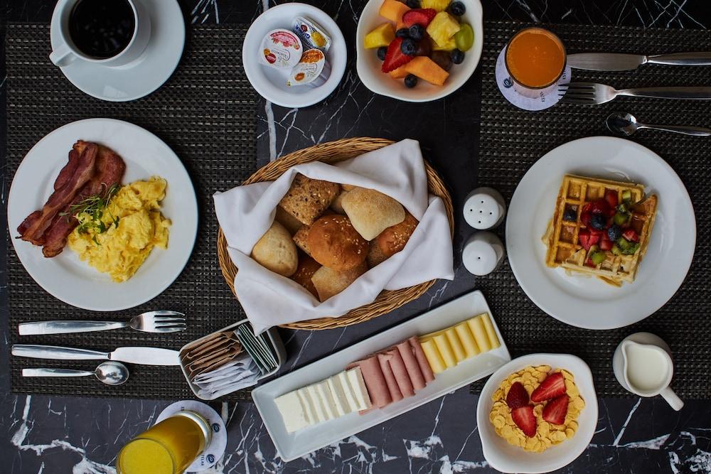 Estelar Bellavista Apartahotel 4*